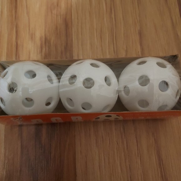 Vintage Box of PGB Pee Gee Bee Practice Golf Ball Set Of 3 USA Unopened - Picture 4 of 9